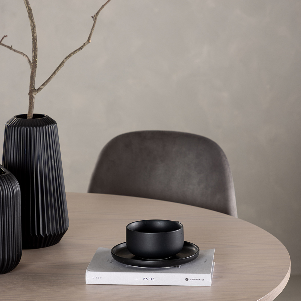 Spisegruppe Venture Home Olivia Ø110 cm med 4 stk Eva Stoler
