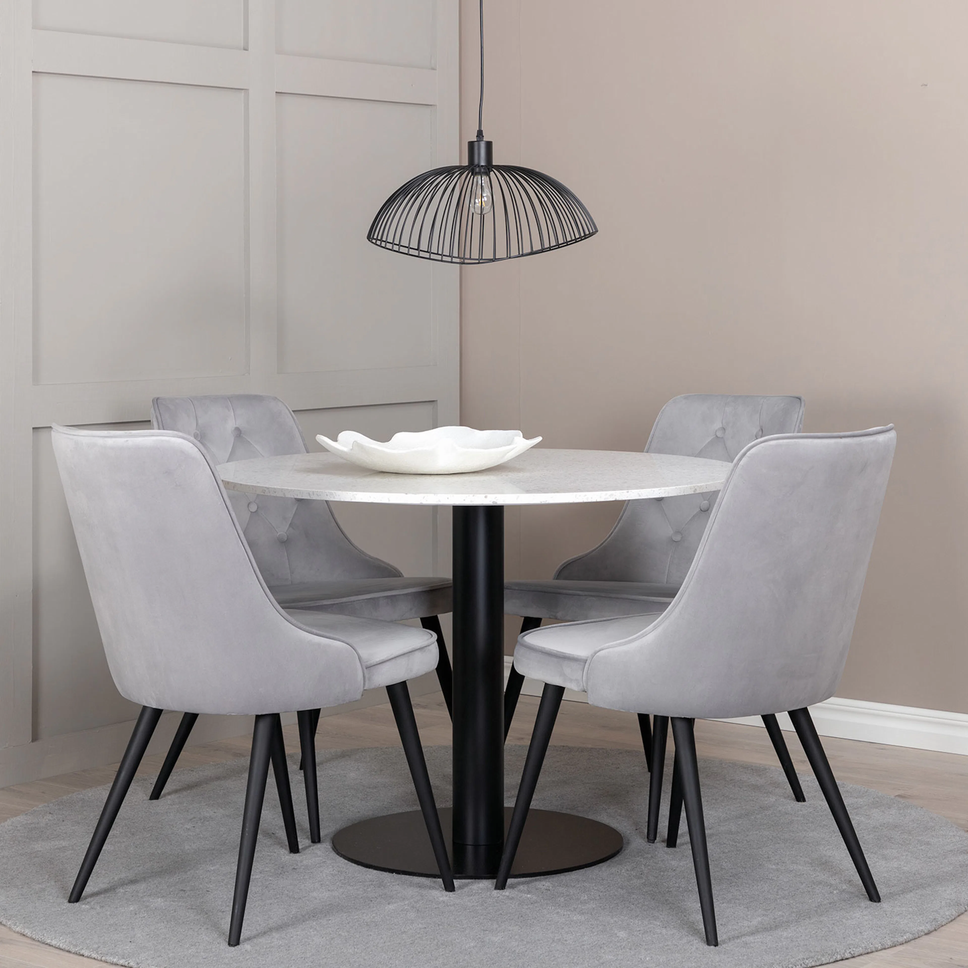 Spisegruppe Venture Home Razzia med 4 Velvet Deluxe Stoler