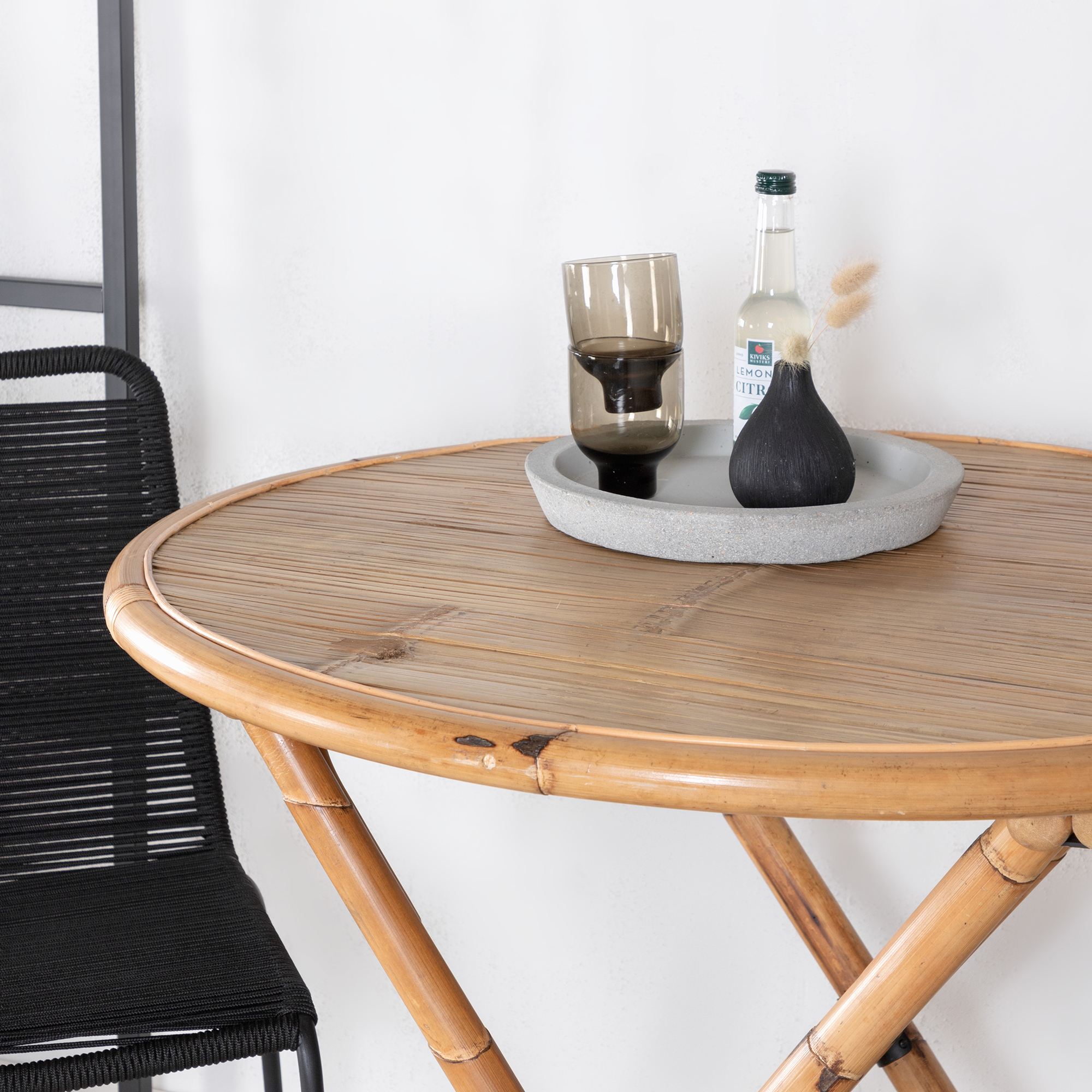 Cafégruppe Venture Home Cane med 2 Lindos Stoler