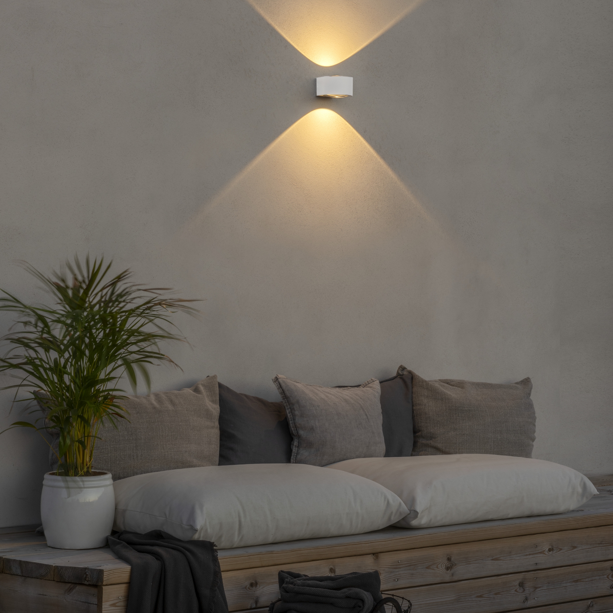 Vegglampe Gnosjö Konstsmide Gela Opp/Ned
