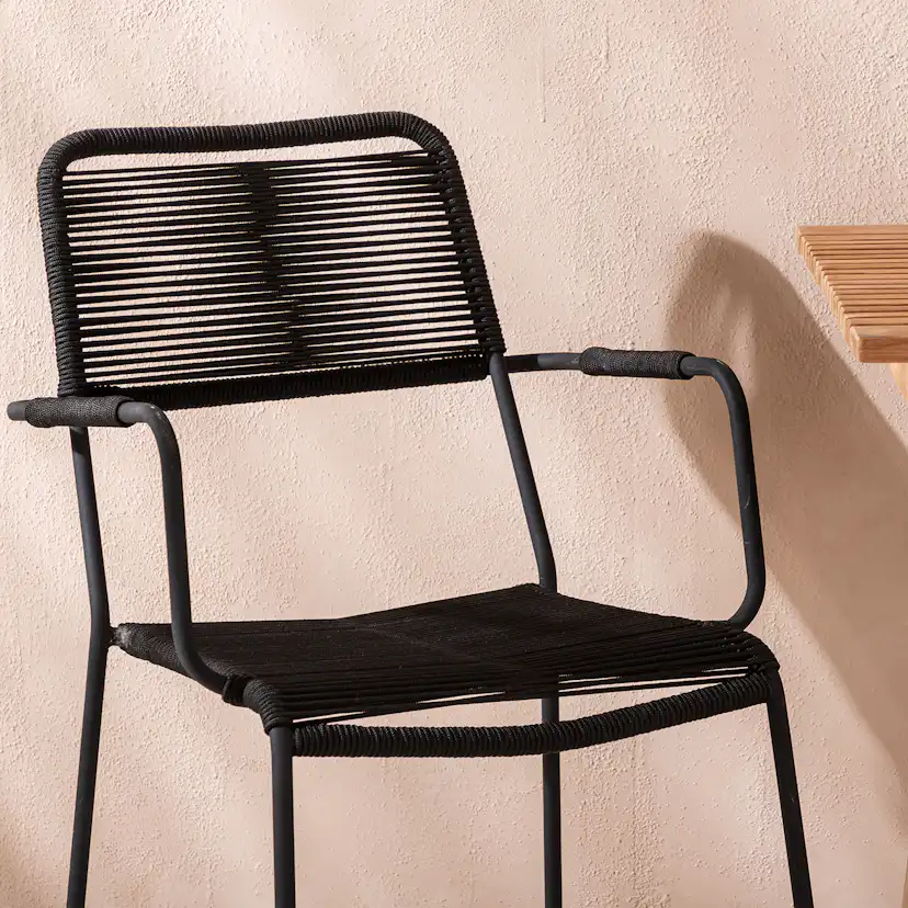 Cafégruppe Venture Home Ghana 70x70 med 2 Lindos Lenestoler