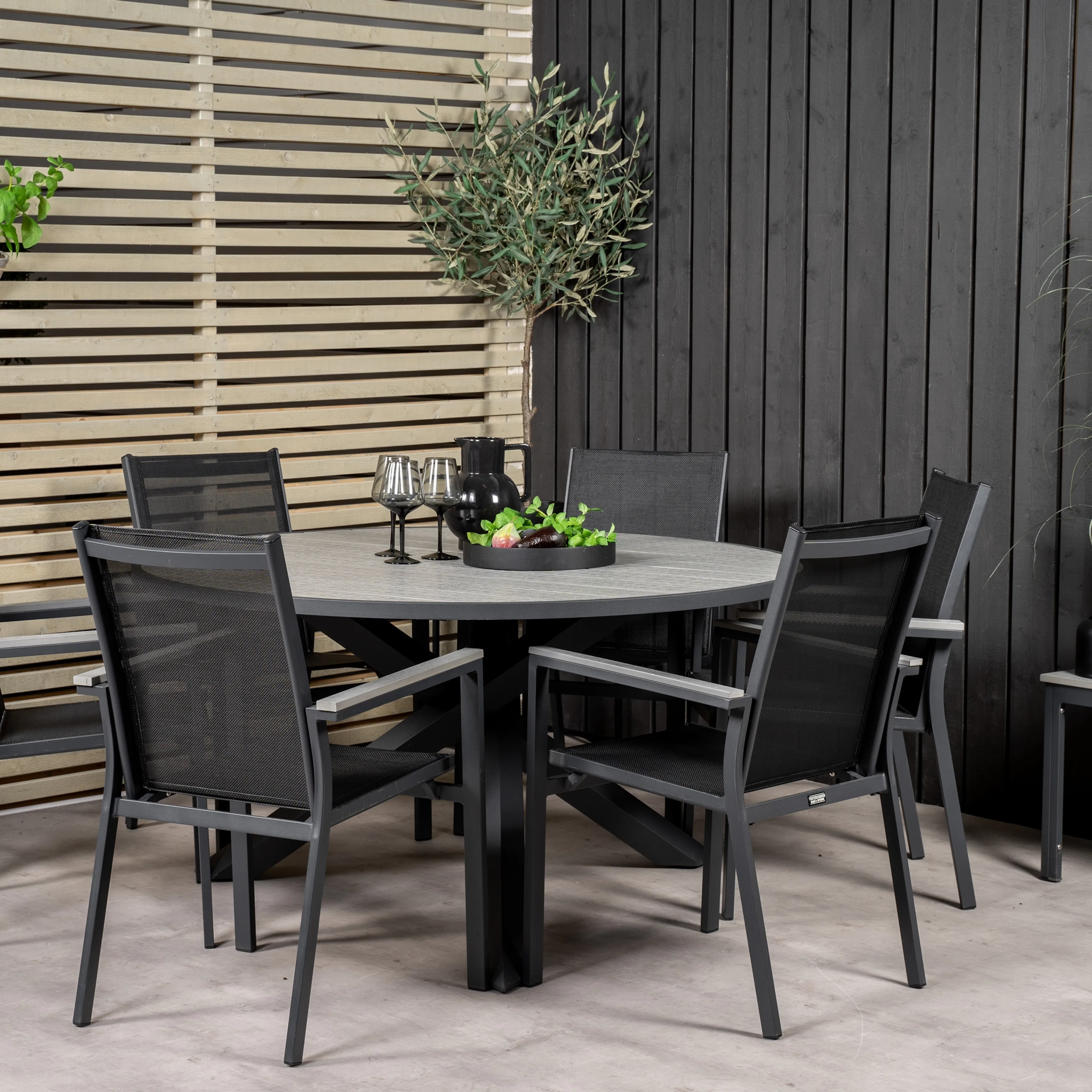 Spisegruppe Venture Home Pincy Ø140 med 6 Pincy Stoler