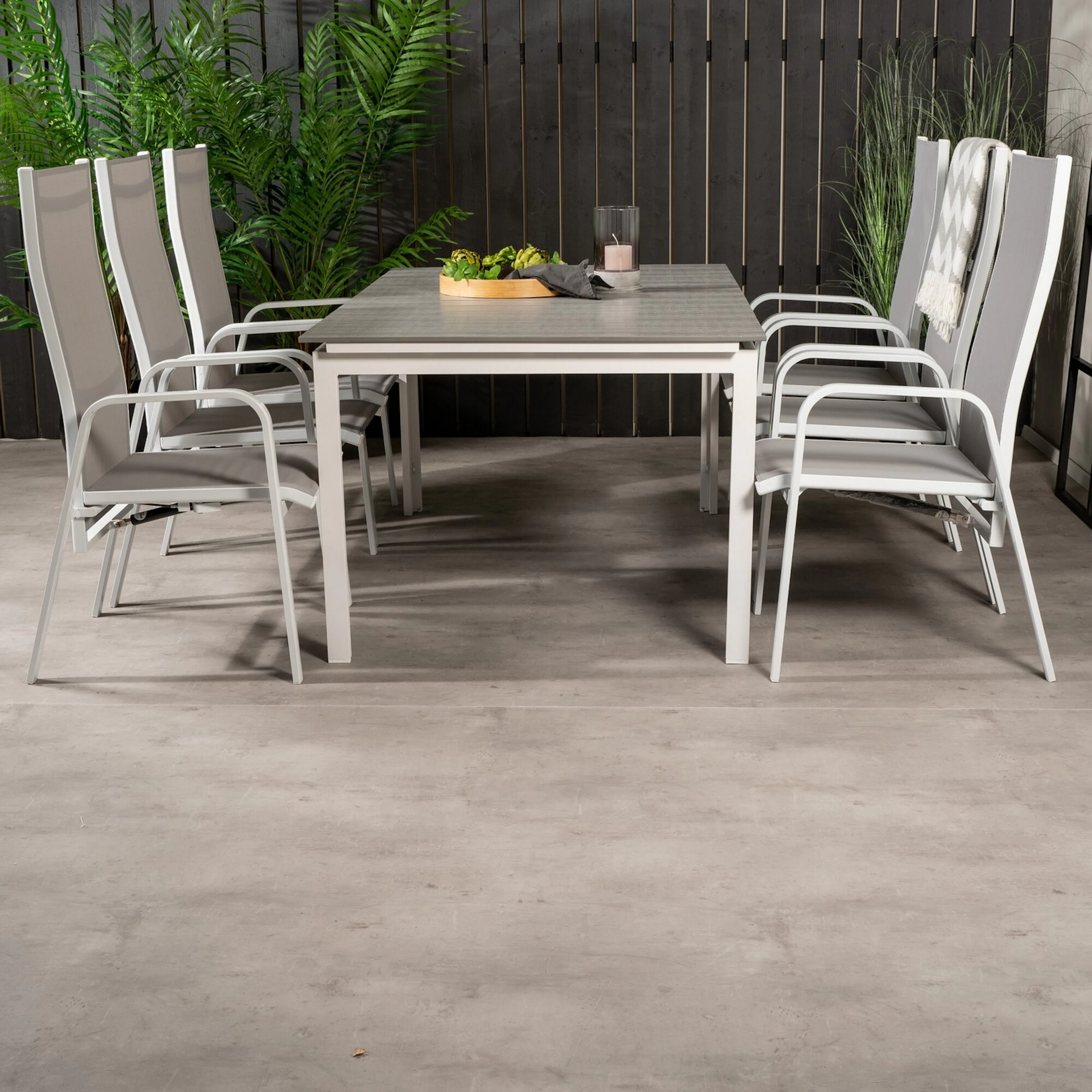Spisegruppe Venture Home Lova 160/240 med 6 Copacabana Stoler