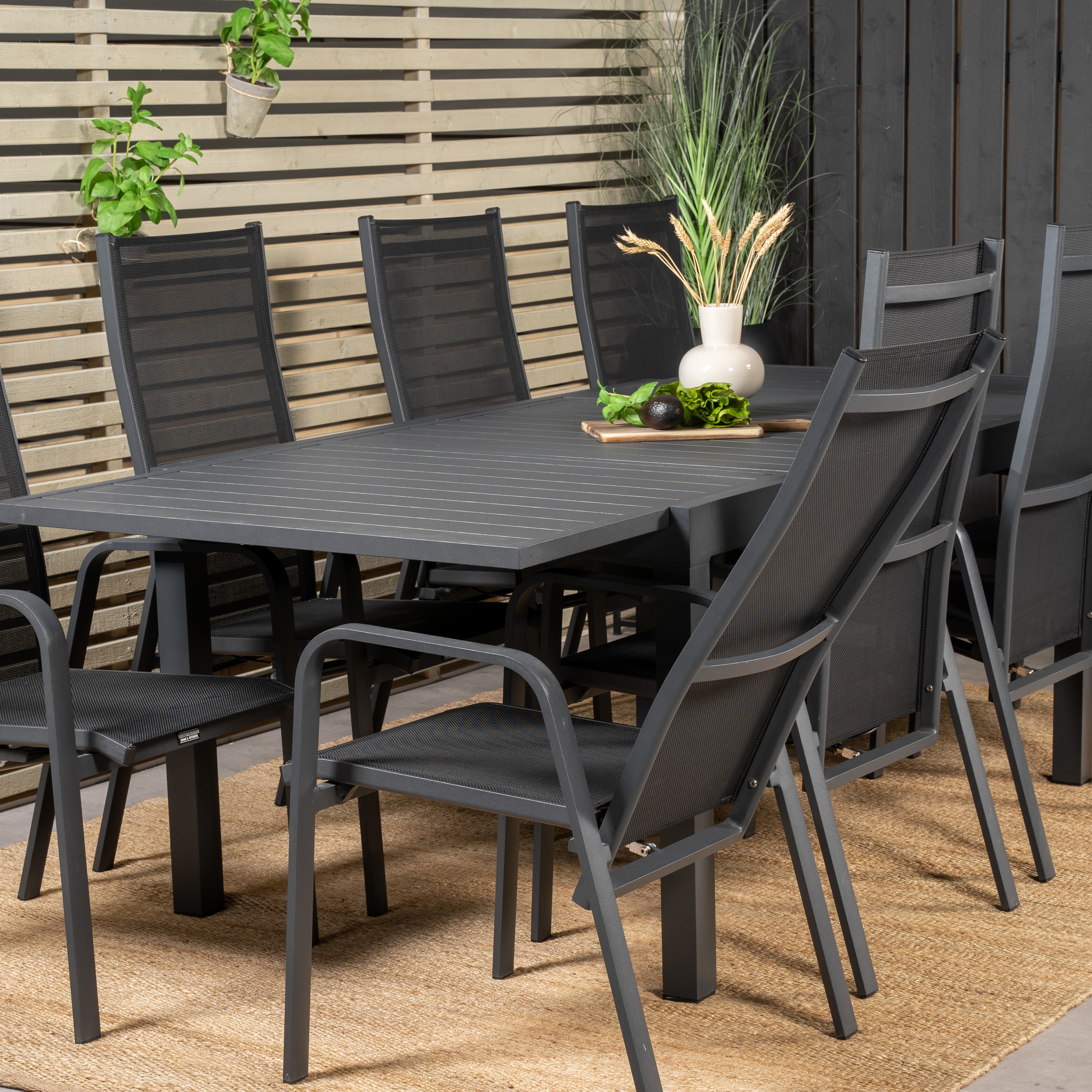 Spisegruppe Venture Home Madrid 160/240 med 8 Copacabana Stoler