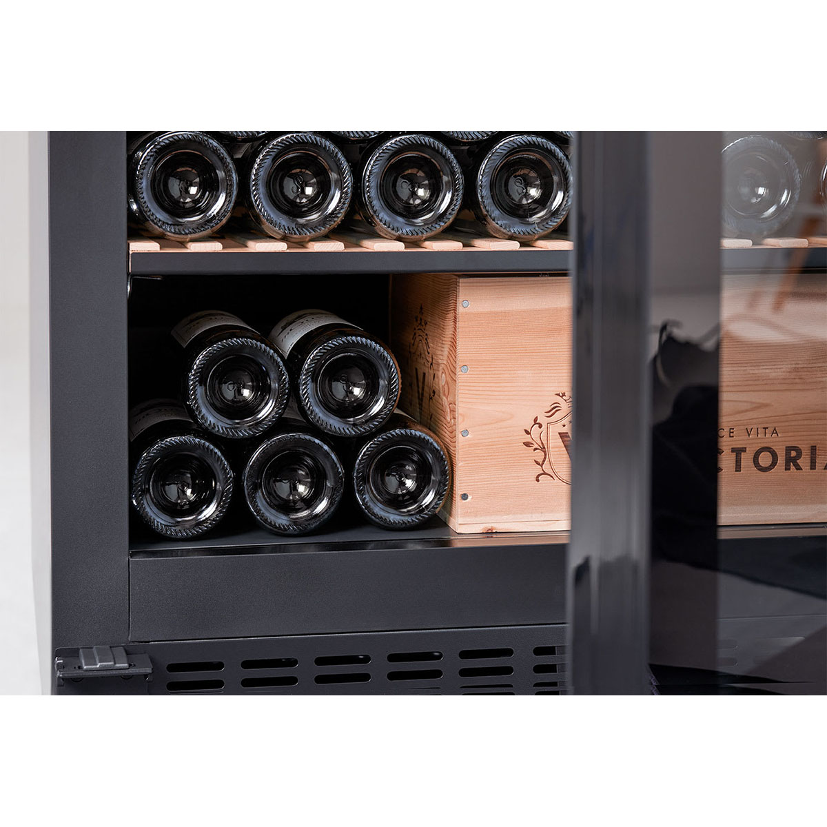 Vinlagringsskap mQuvée Velvet 125 Glass