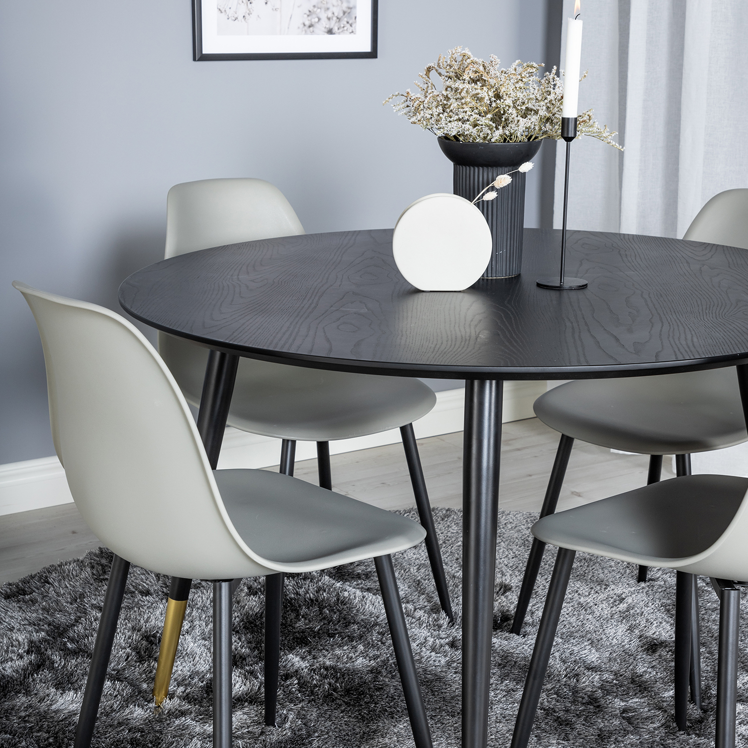 Spisegruppe Venture Home Dipp Ø115 cm med 4 Polar Plast Stoler