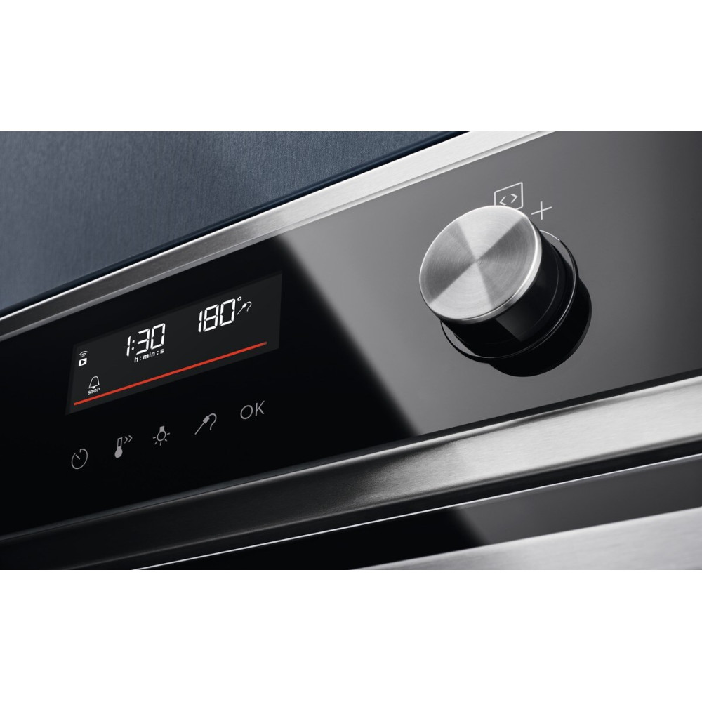 Ovn- og Mikrobølgepakke Electrolux COP840X + KMFE172TEX med SteamCrisp, Pyrolyse og Wifi