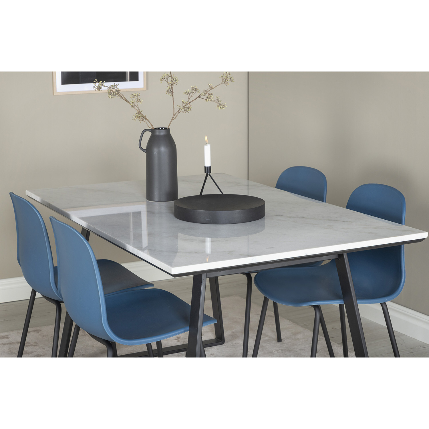 Spisegruppe Venture Home Estelle 140 med 4 Ardi Stoler