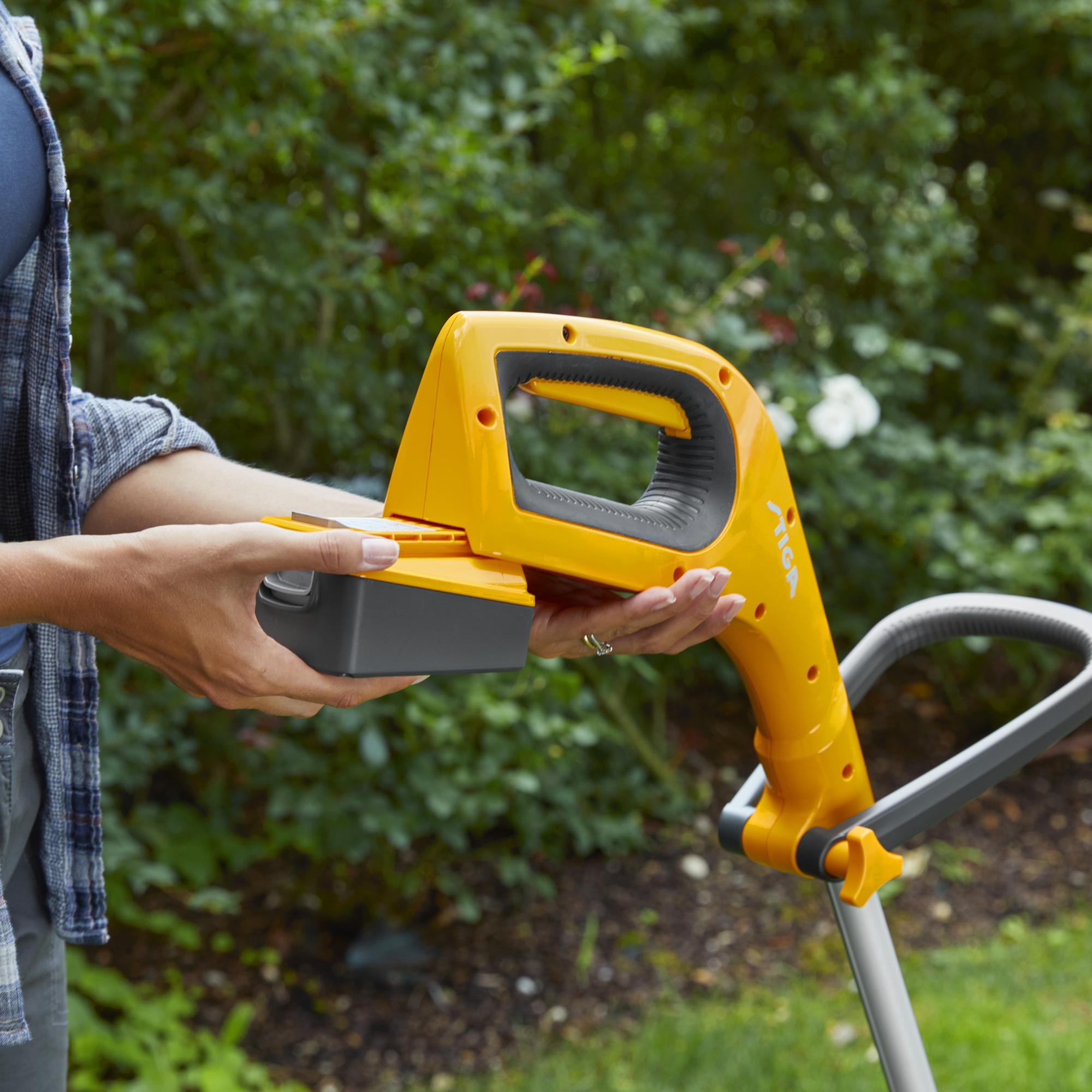 Gresstrimmer Stiga GT 100e med Batteri og Lader
