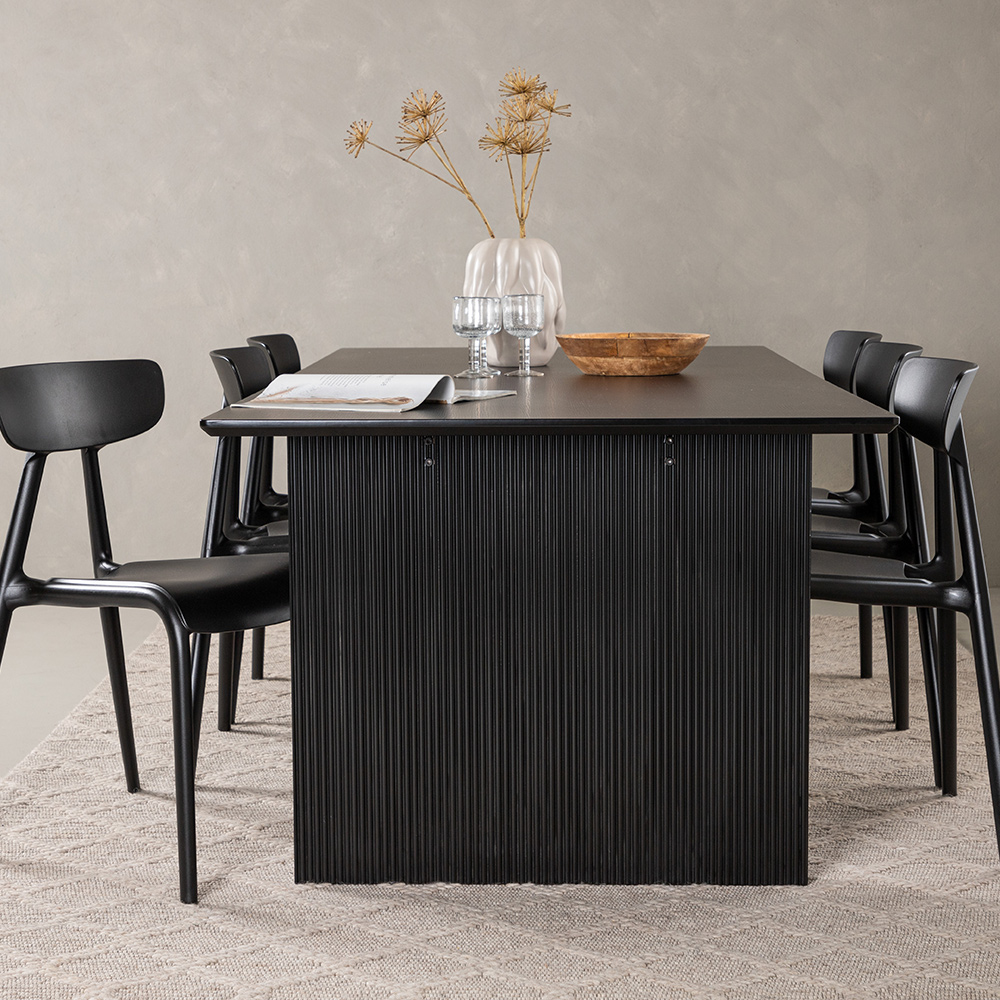 Spisegruppe Venture Home Vail med 6 Ursholmen Stoler