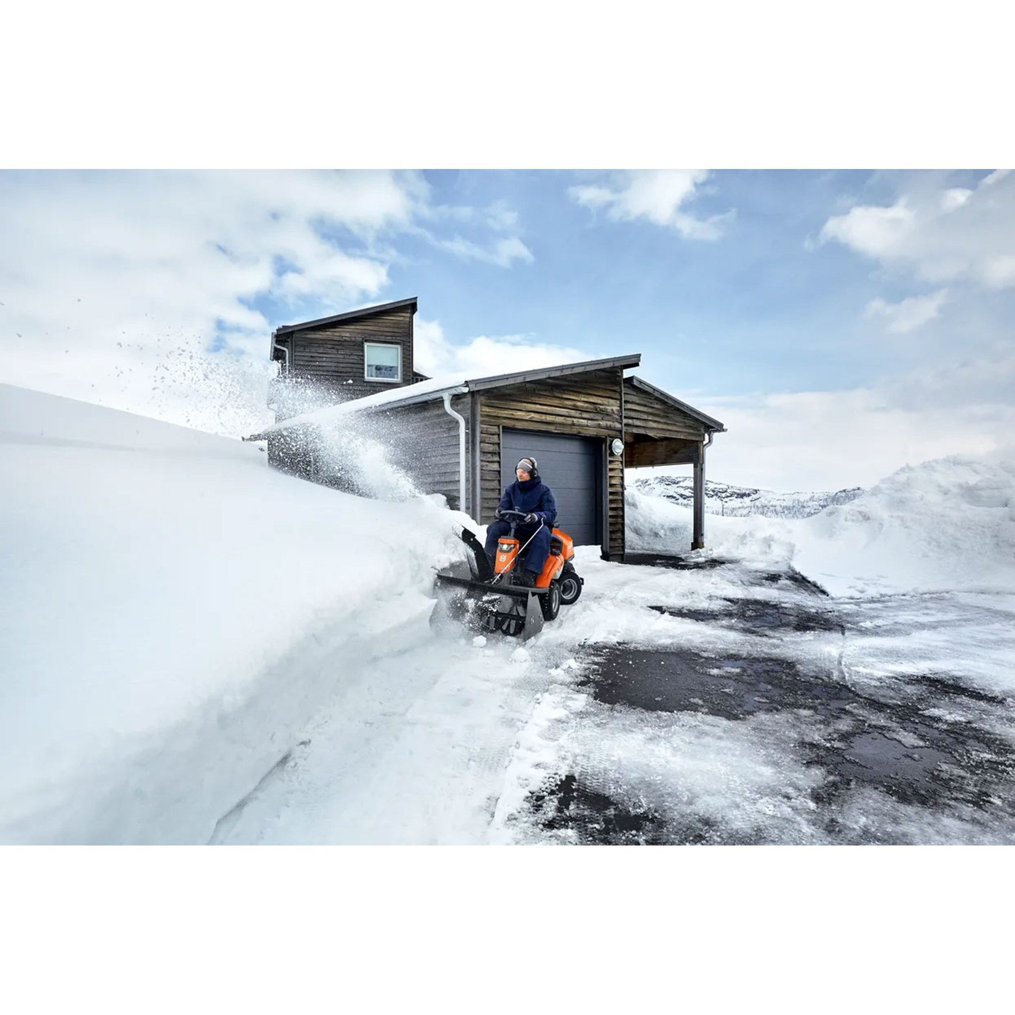 Traktorklipper Husqvarna R 316TsX AWD inkl. Klippeaggregat