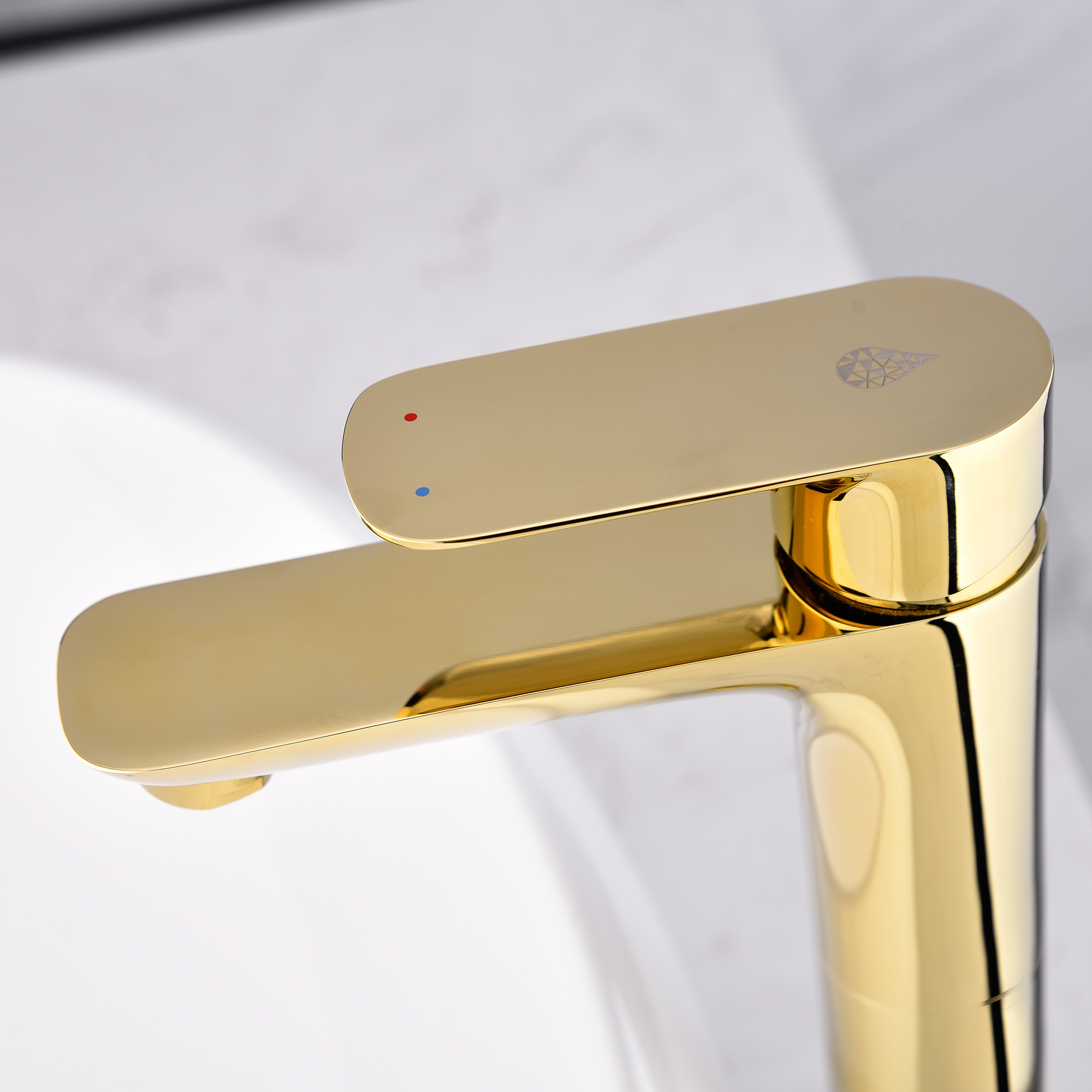 SERVANTBATTERI BATHLIFE PÄRLA HØY MESSING Messing