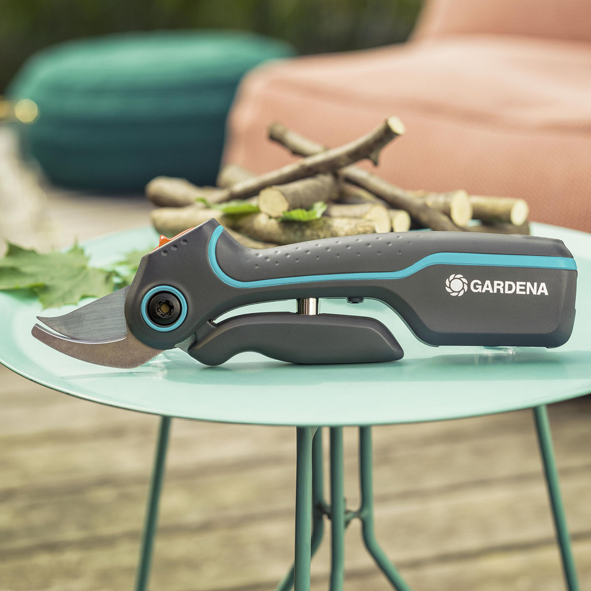 Beskjærersaks Gardena AssistCut