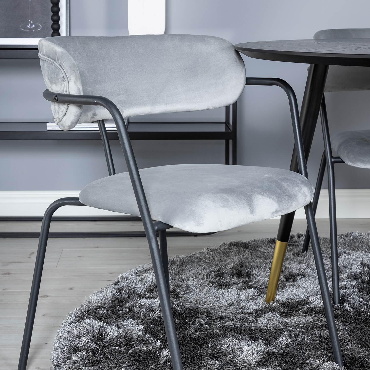 Spisegruppe Venture Home Dipp Ø115 cm med 4 Arrow Stoler