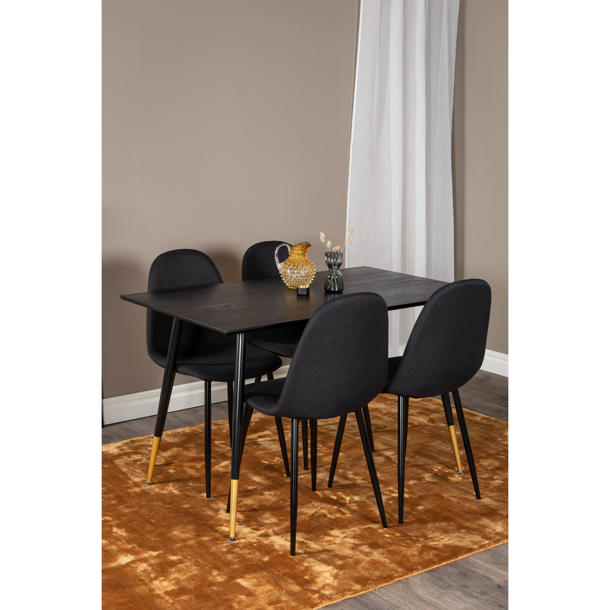 Spisegruppe Venture Home Dipp med 4 Polar Stoler