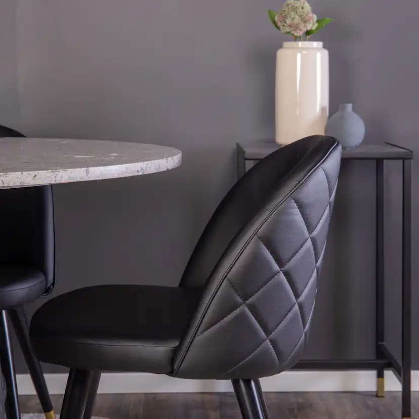 Spisegruppe Venture Home Razzia med 4 Velvet Stoler Skinn