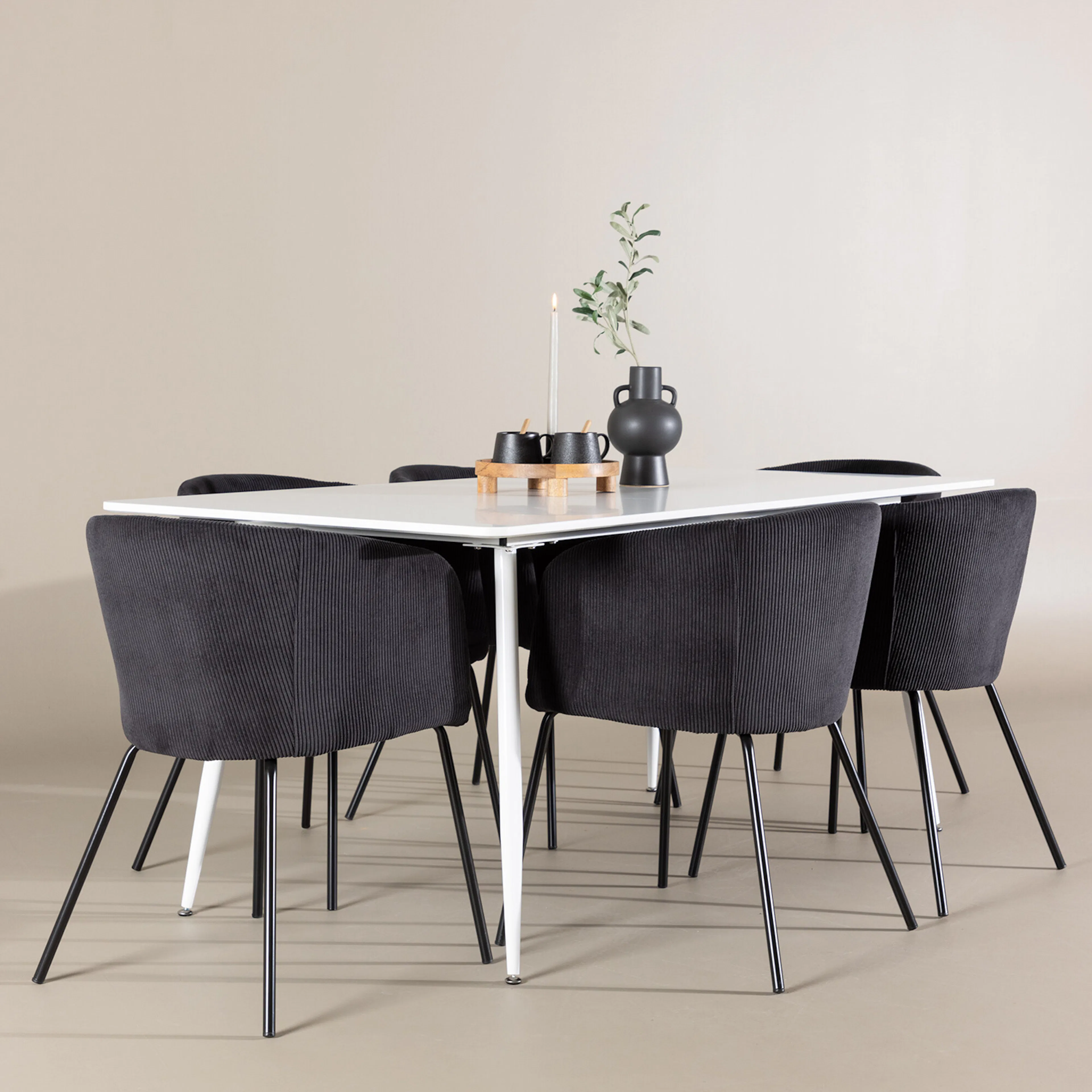 Spisegruppe Venture Home Silar 180 med 6 stk Berit Stoler