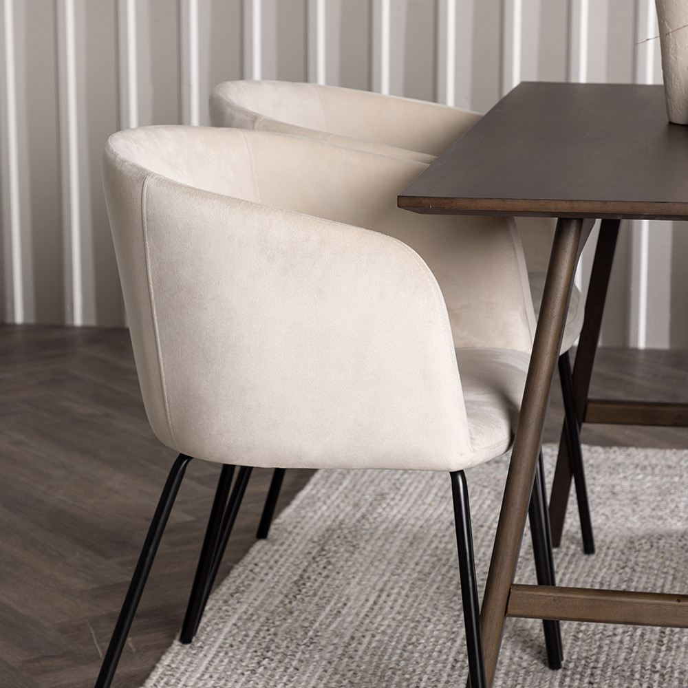 Spisegruppe Venture Home Kaseidon med 4 stk Berit Stoler