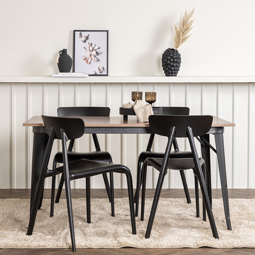 Spisegruppe Venture Home Tempe med 4 Ursholmen Stoler