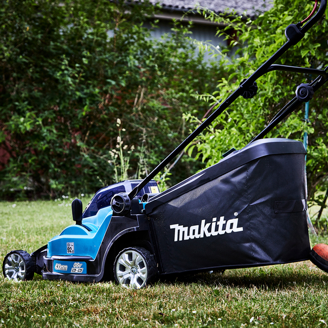 Gressklipper Makita DLM432PT2 2x18V Med Batteri og Lader