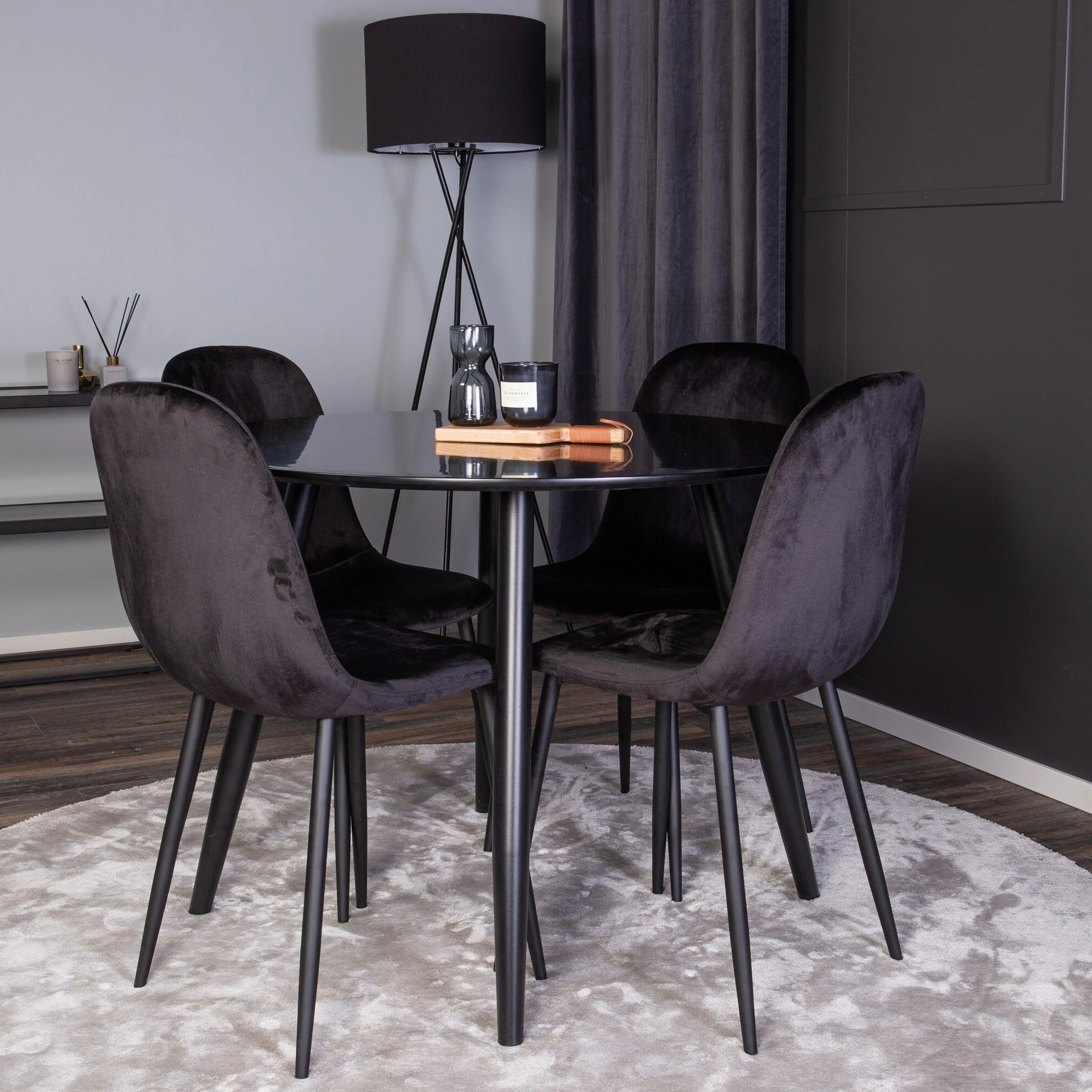 Spisegruppe Venture Home Plaza med 4stk Polar Stoler