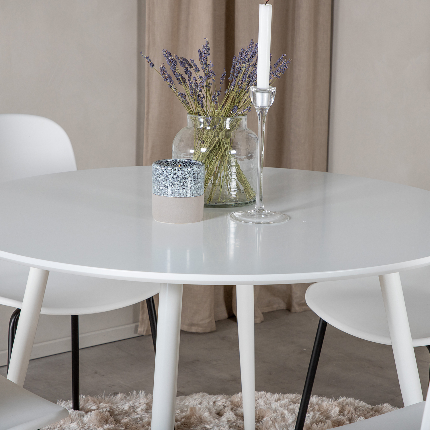 Spisegruppe Venture Home Plake med 4 Ardi Stoler Rundt