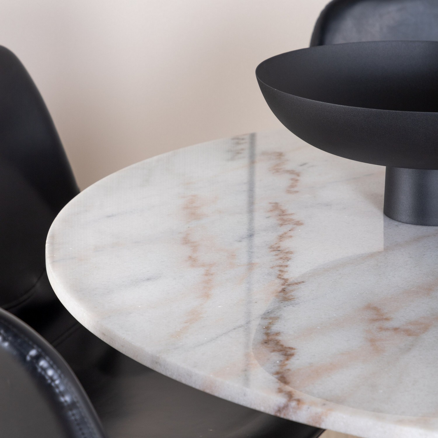 Spisegruppe Venture Home Estelle med 6 Pobbie Stoler