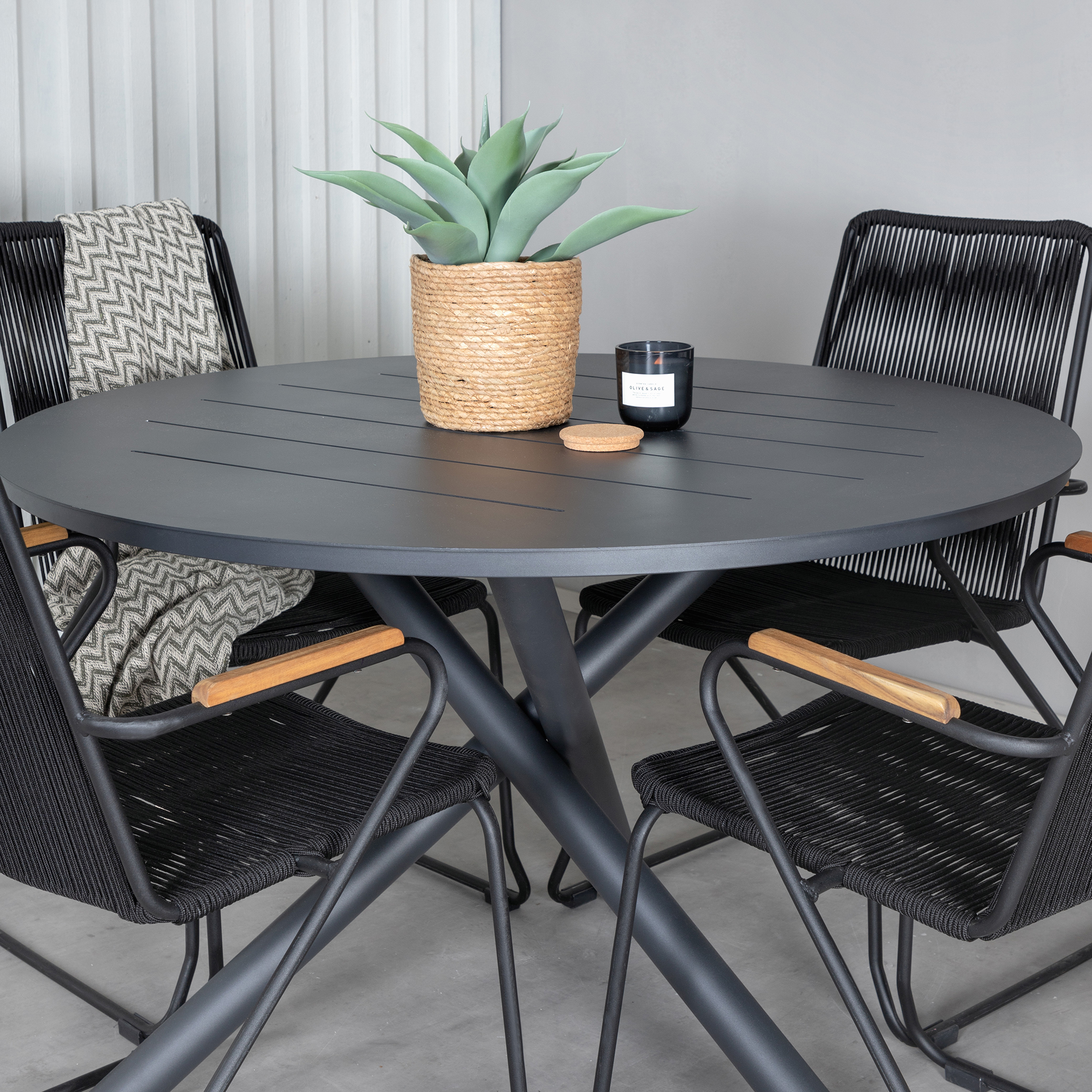 Spisegruppe Venture Home Ande med 4 Boy Spisestoler