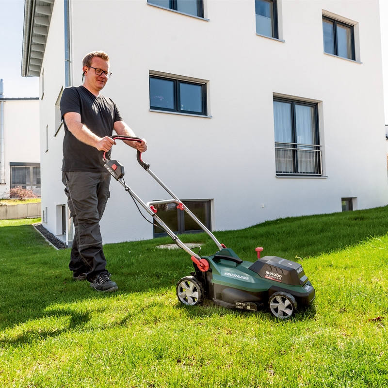 Gressklipper Metabo RM 36-18 LTX BL 36 Uten Batteri