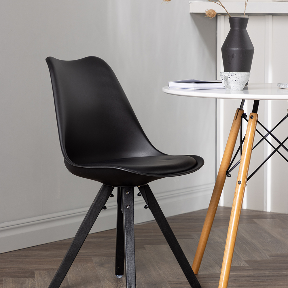 Spisegruppe Venture Home Danburi Ø60 cm med 2 stk Zeno Stoler