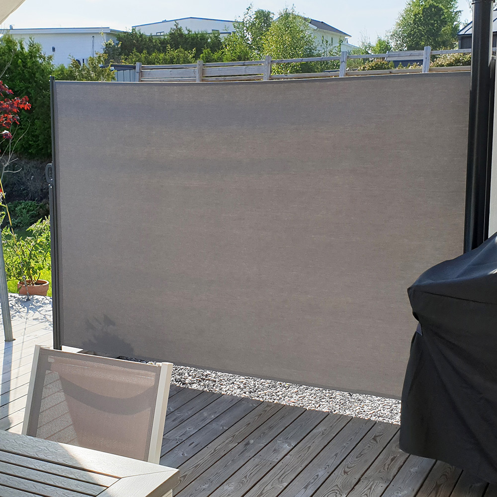 Sidemarkise fra Metalcraft for Sol-, Vind- og Innsynsbeskyttelse