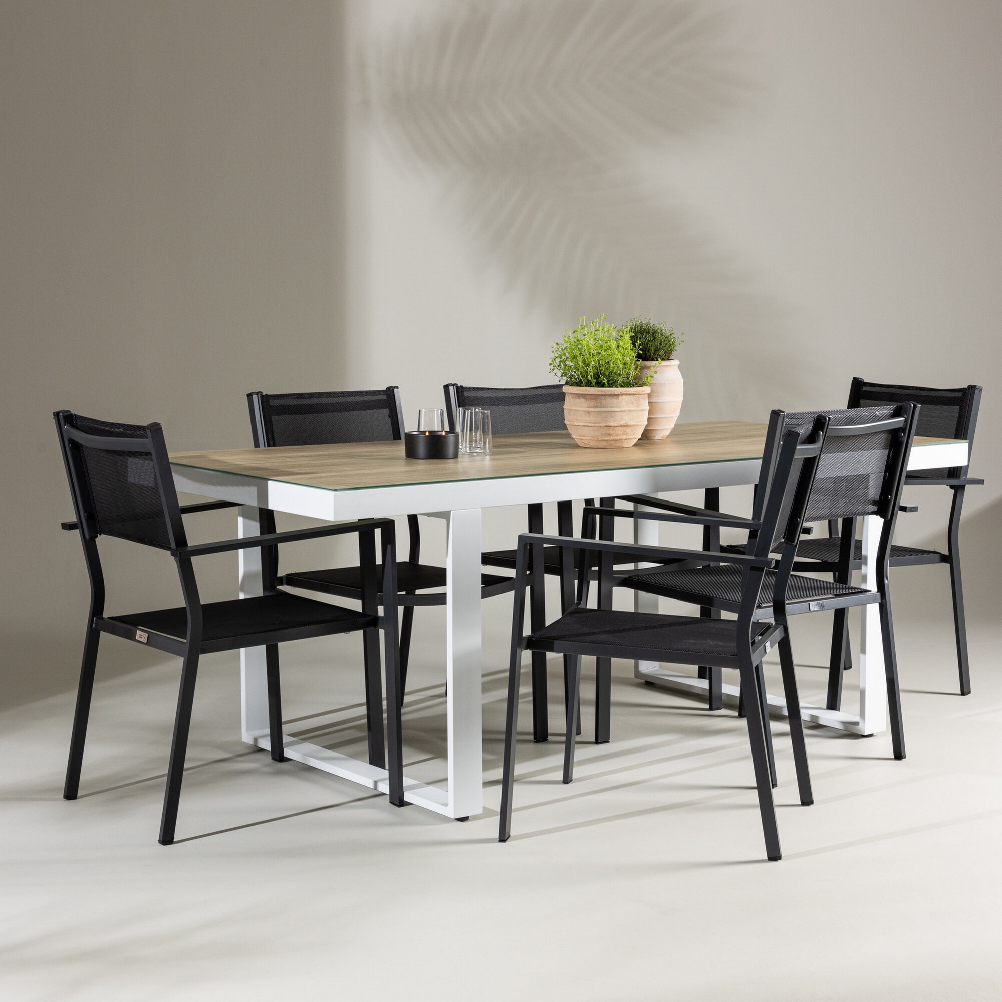 Hagegruppe Venture Home Merlo med 6 Copacabana Stoler