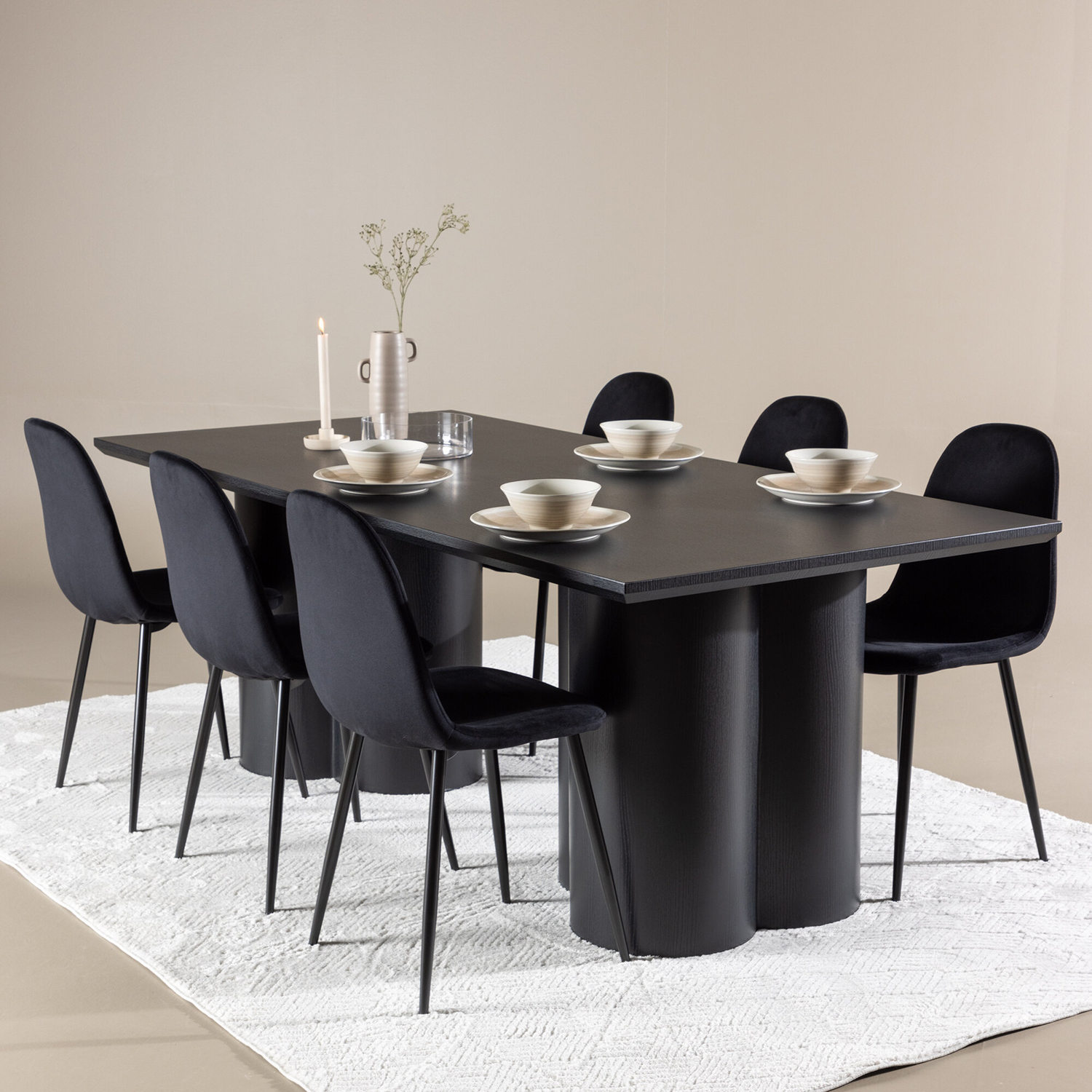 Spisegruppe Venture Home Olivia 210 med 6 stk Polar Stoler Fløyel