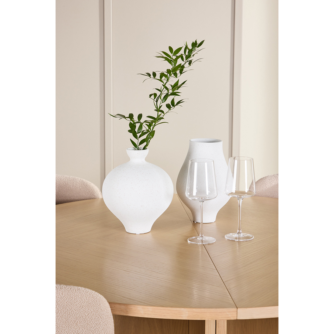 Spisegruppe Venture Home Strada Ø120 cm med 4st Astoria Spisestoler