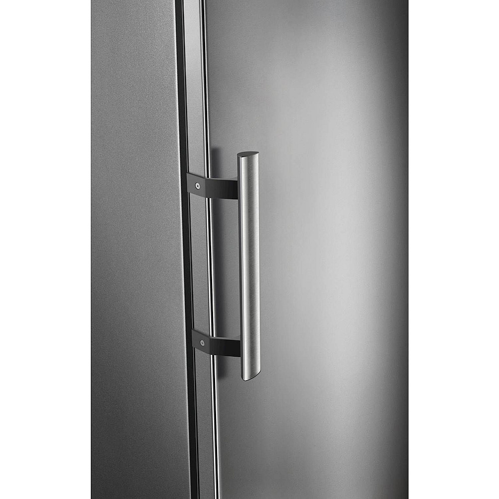 Kjøl/Frys Electrolux LRC4DE3X1 + LUC4NE2X1 175 cm CustomFlex med NoFrost