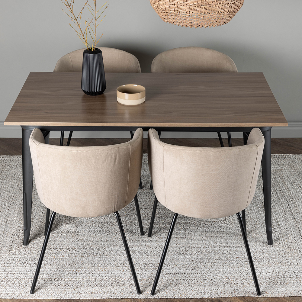Spisegruppe Venture Home Tempe 140 cm med 4 Berit Stoler