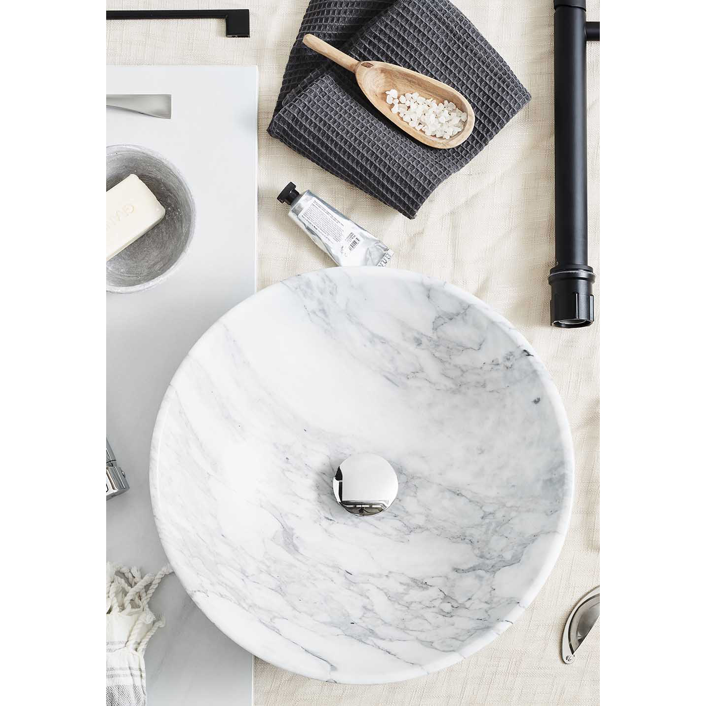 Tvättställ Noro Marble med Tvättställsblandare Vogue