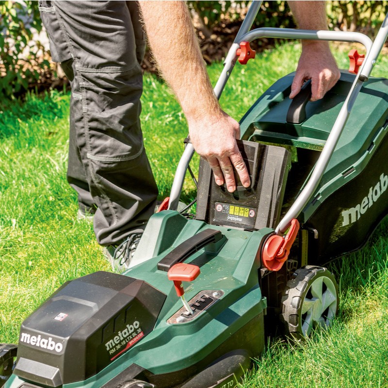 Gressklipper Metabo RM 36-18 LTX BL 36 Uten Batteri