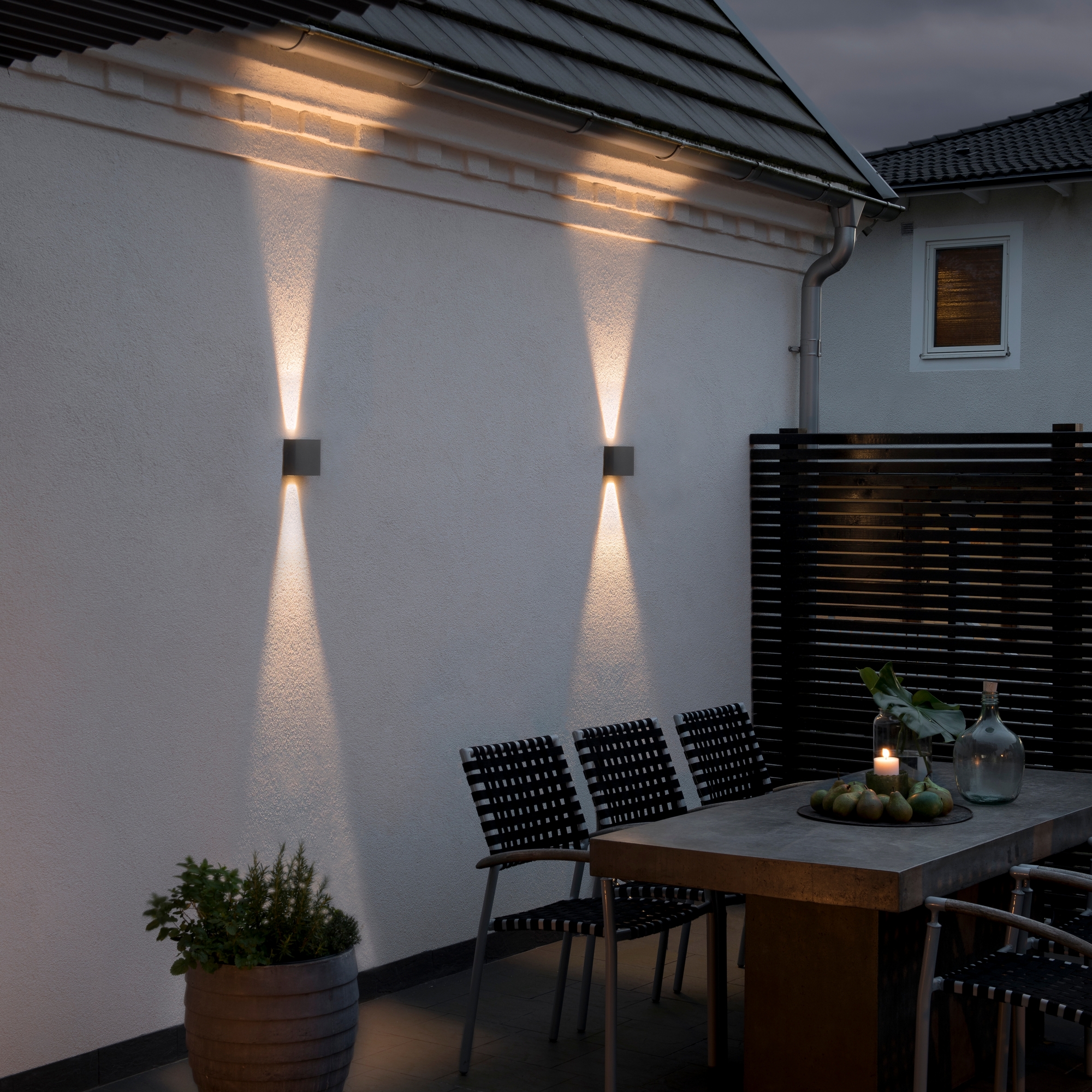 Vegglampe Gnosjö Konstsmide Chieri Justerbar Spredning LED 2X6W