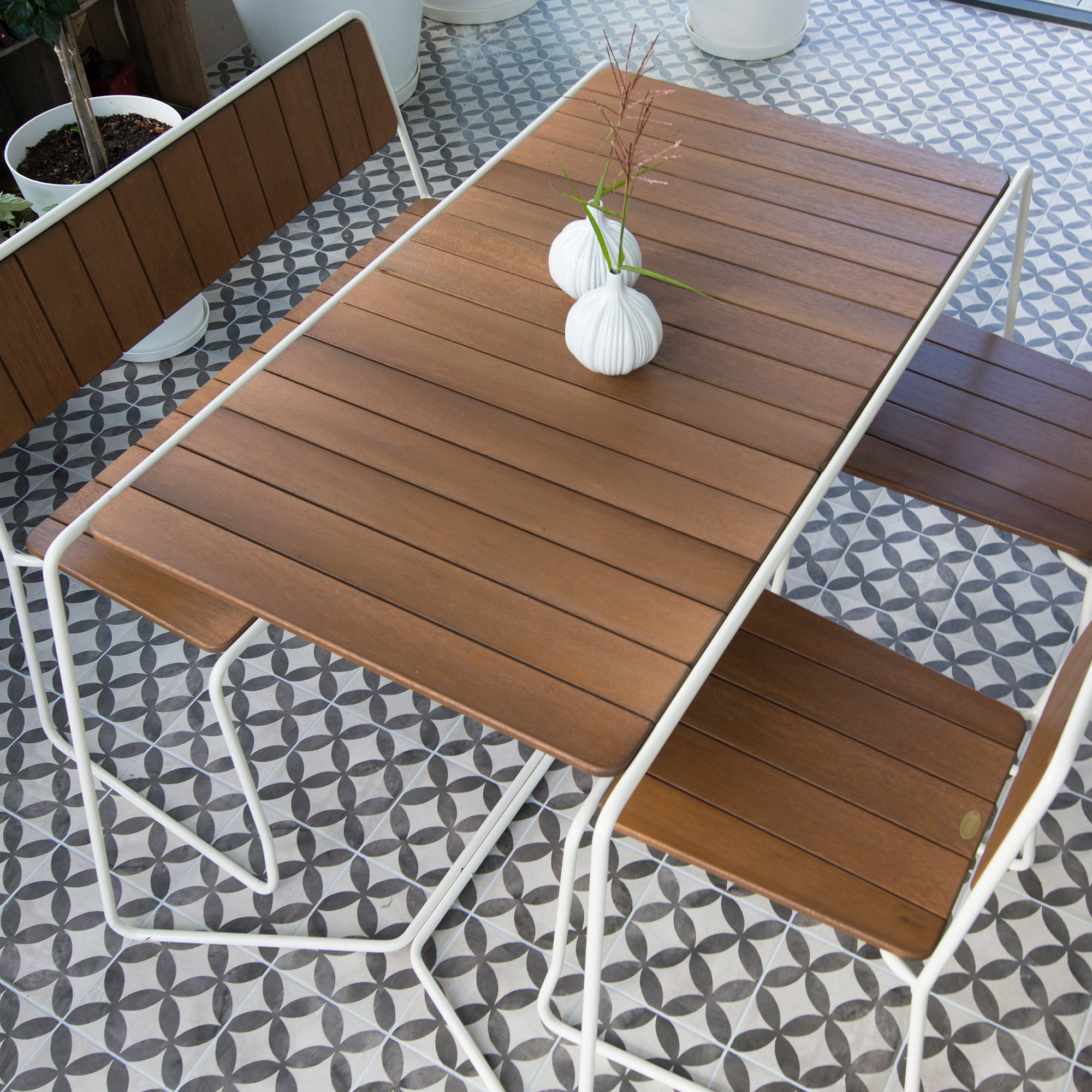 Hagebord Hillerstorp Oase