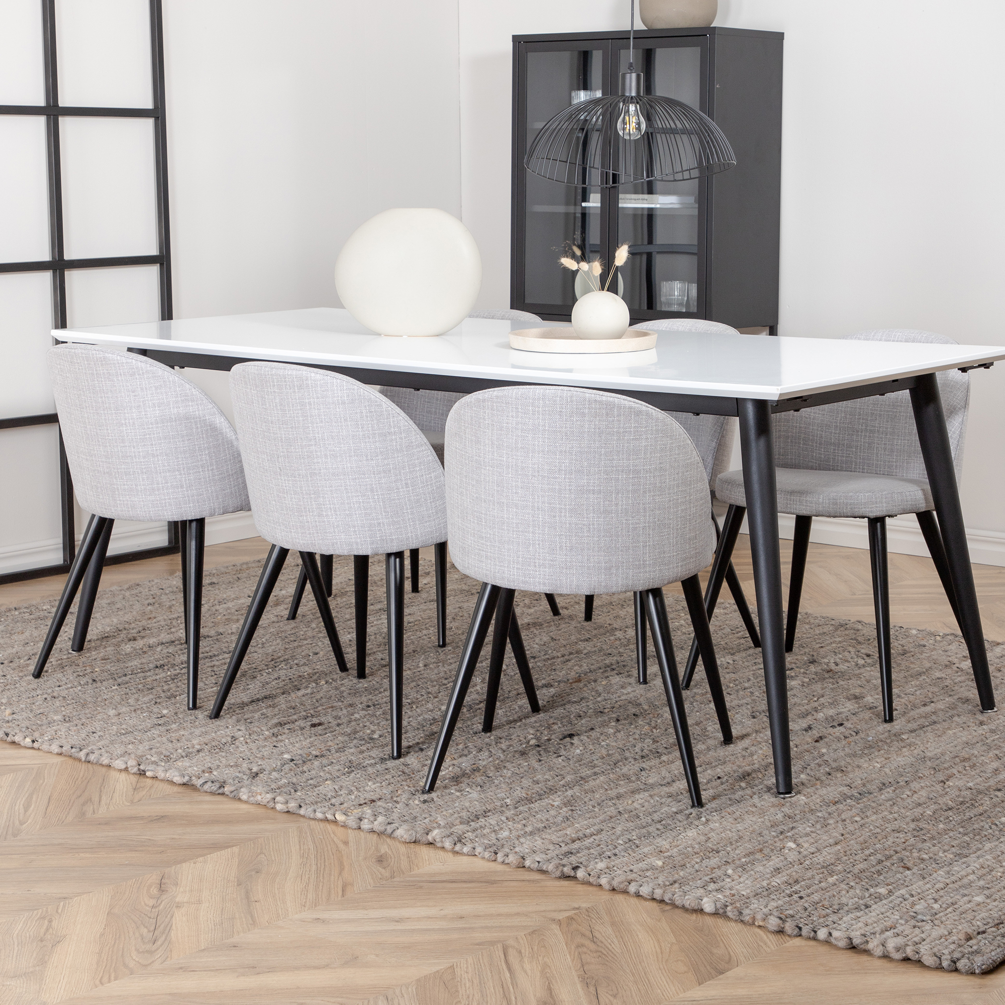 Spisegruppe Venture Home Jolie med 6 Valentina Stoler