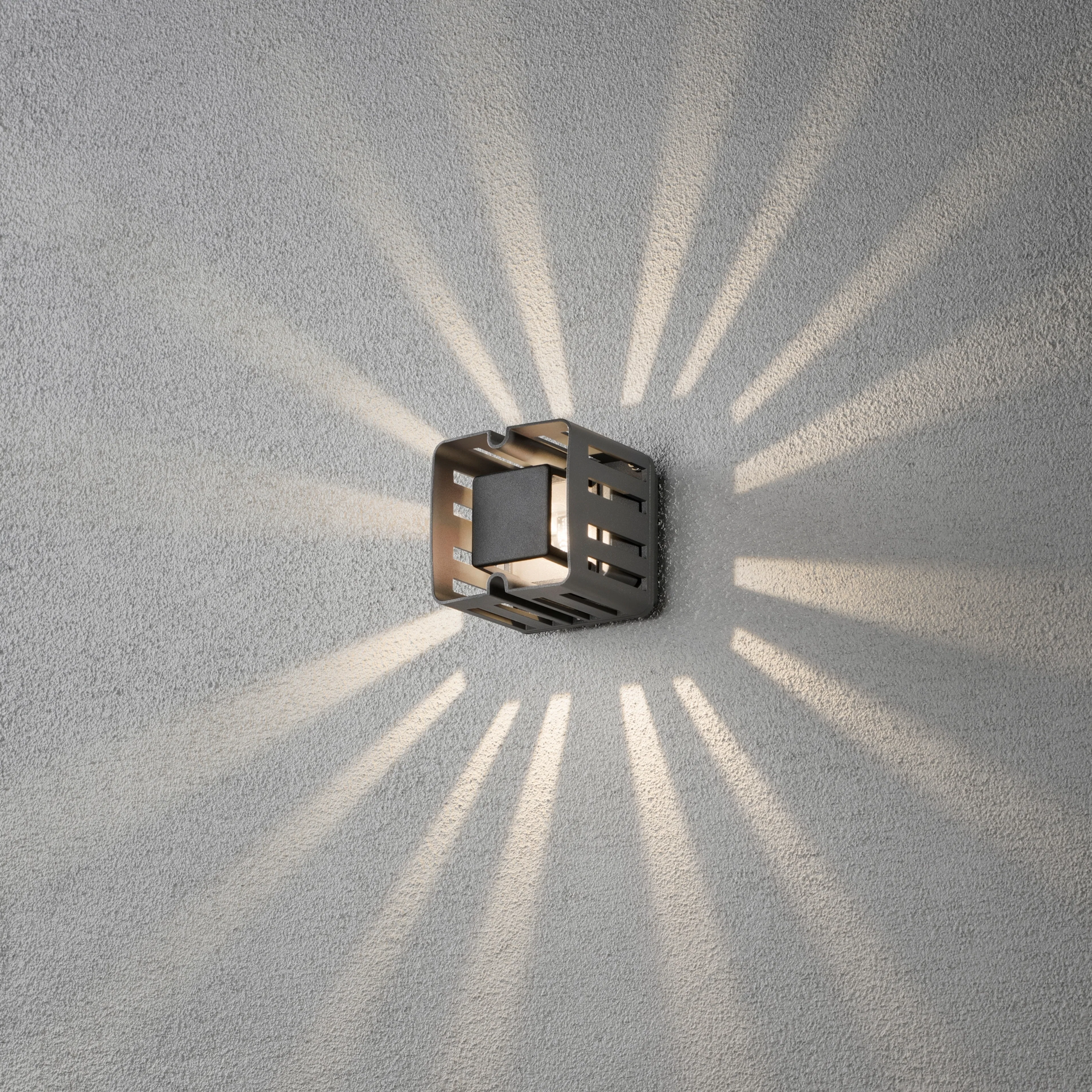 Vegglampe Gnosjö Konstsmide Pescara Kvadratisk LED 3W