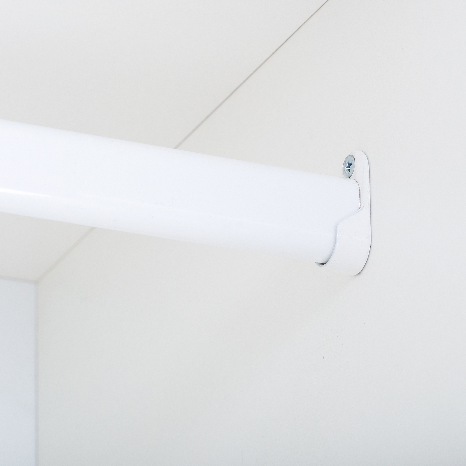 Klädstång vit 905 Hvit, 905 mm