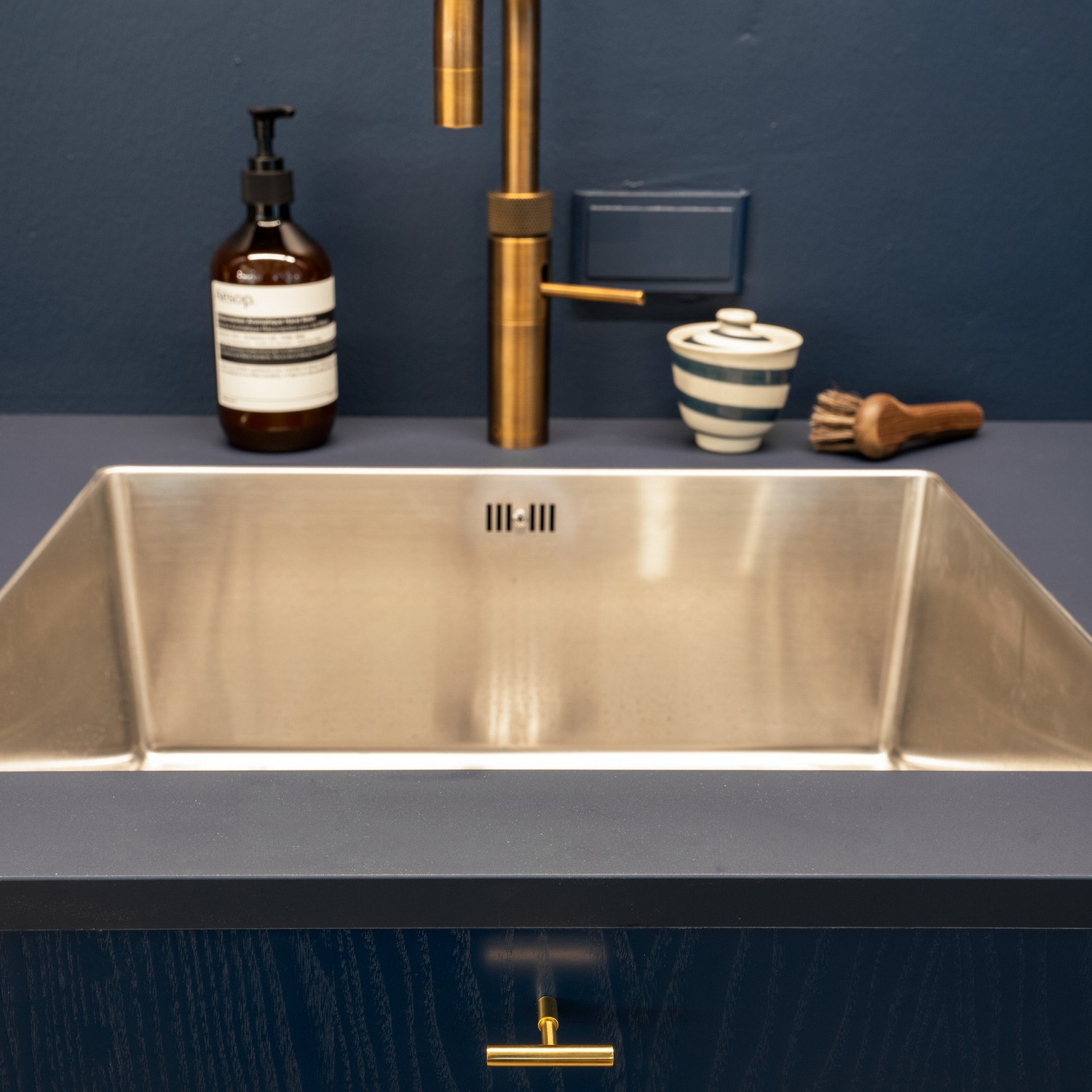 Knott Beslag Design T Spira