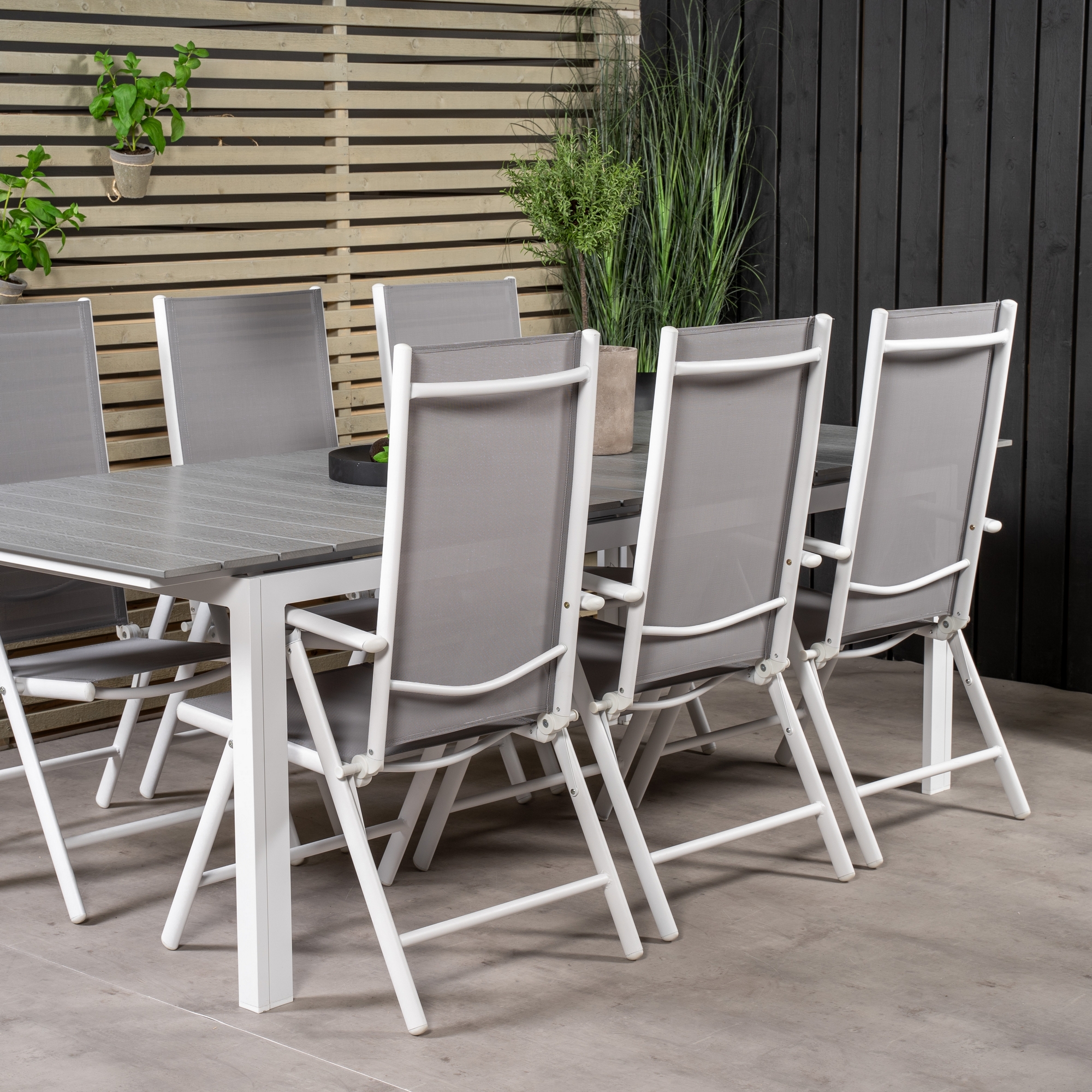 Spisegruppe Venture Home Lova 224/324 med 6 Bront Stoler