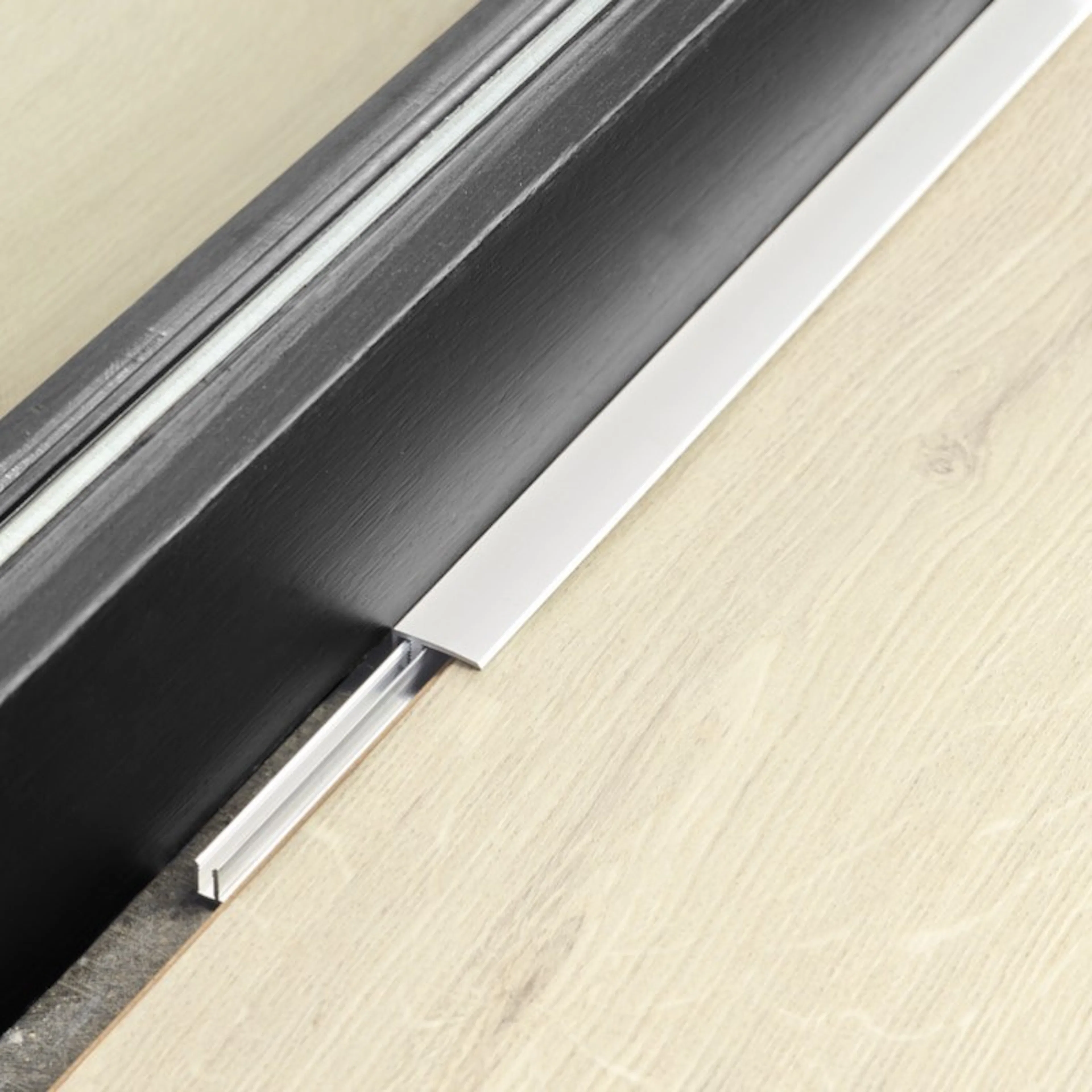 Avslutningslist BerryAlloc A Sølv 2m H7-12,3 mm