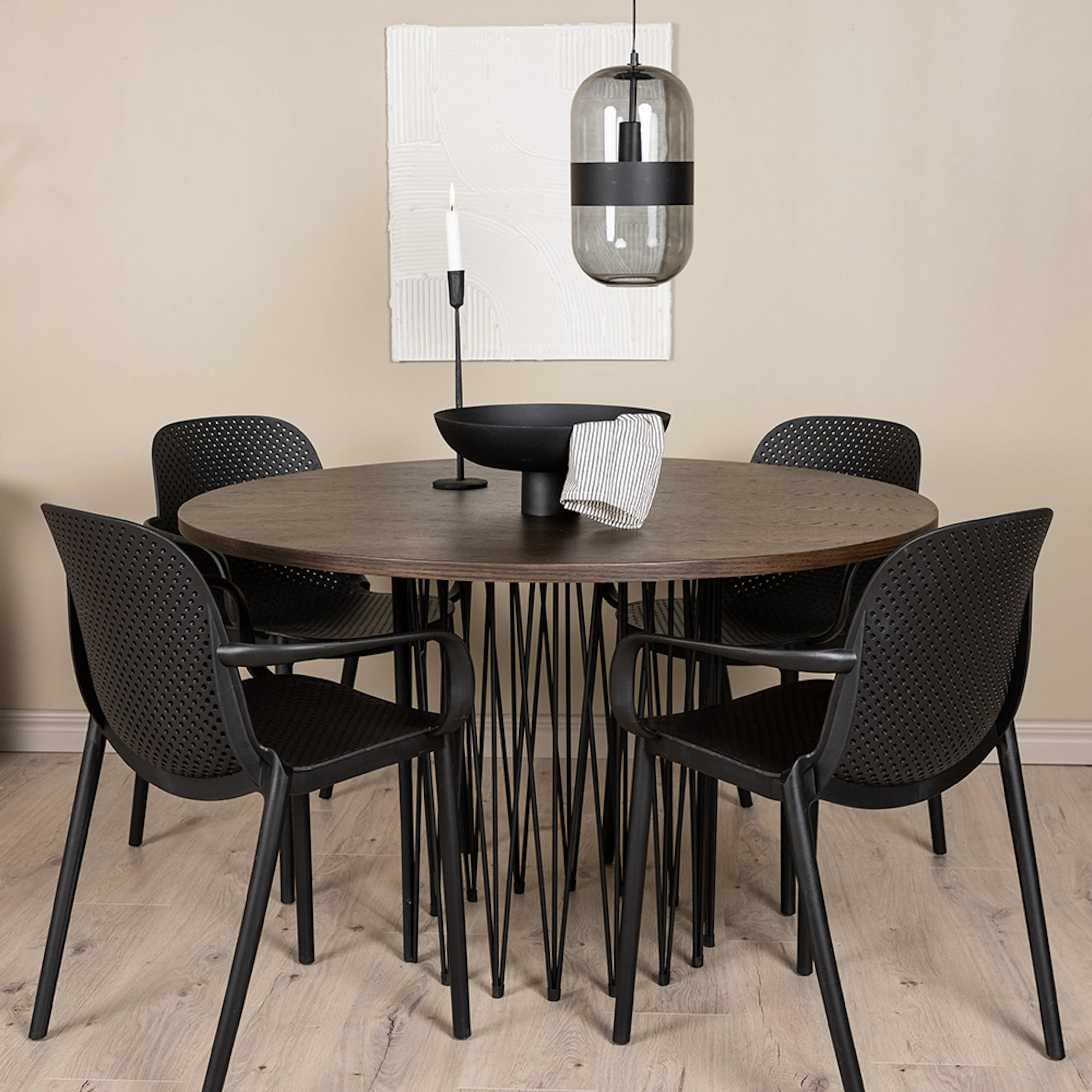 Spisegruppe furniture/fashion Stone Rund med 4 Baltimore Stoler