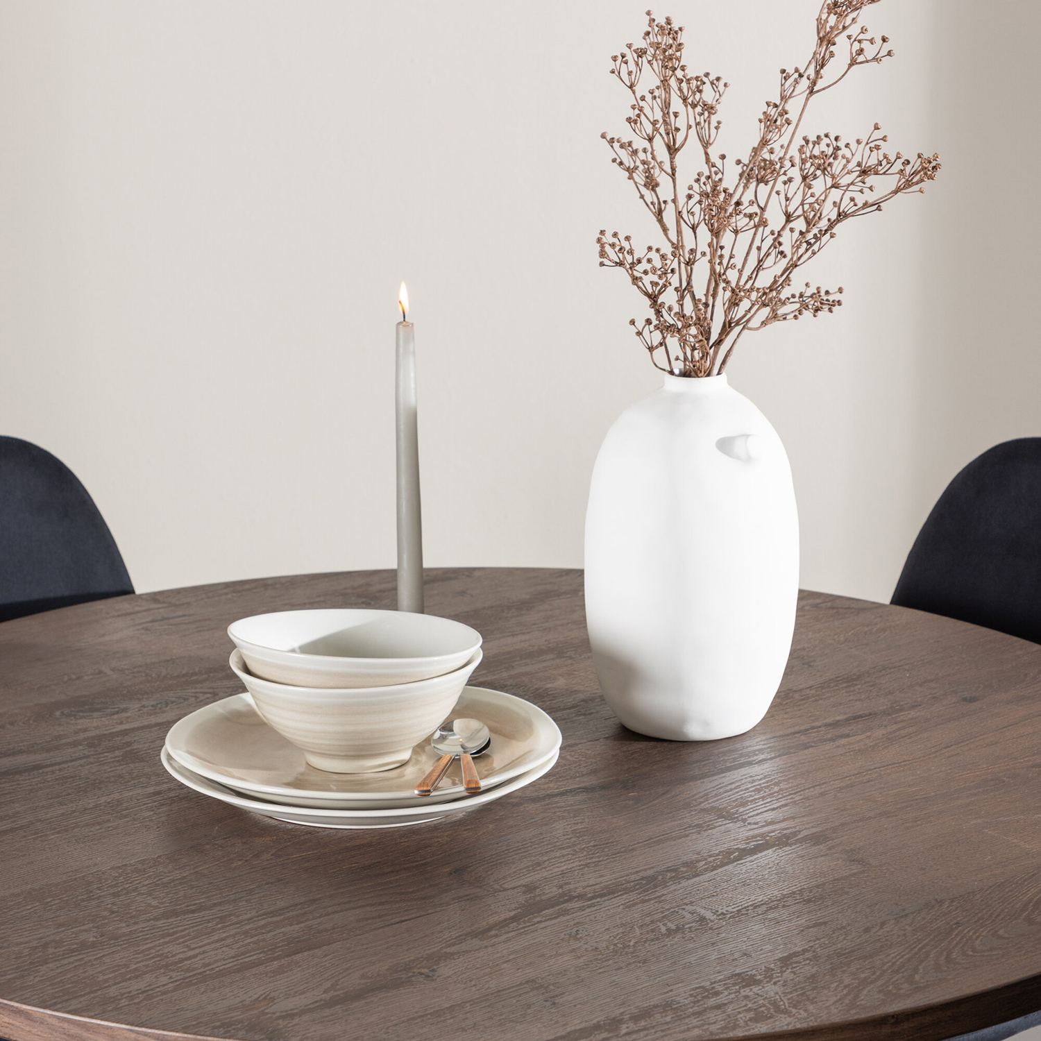 Spisegruppe Venture Home Bootcut Ø110 med 4 stk Polar Stoler Fløyel