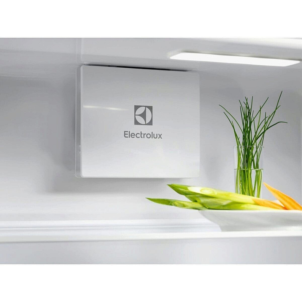 Kjøleskap Electrolux ERD6DE18S1 DynamicAir