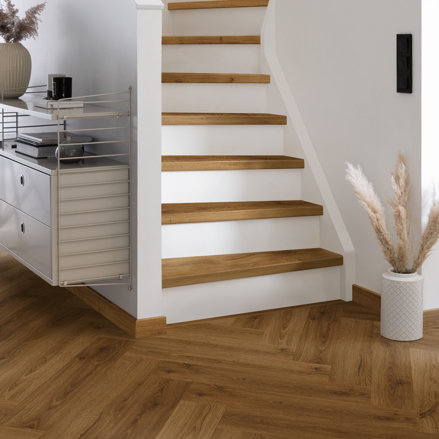 Vinylgulv Pergo Voxnan Pad Pro V4624 Caramel Valley Oak